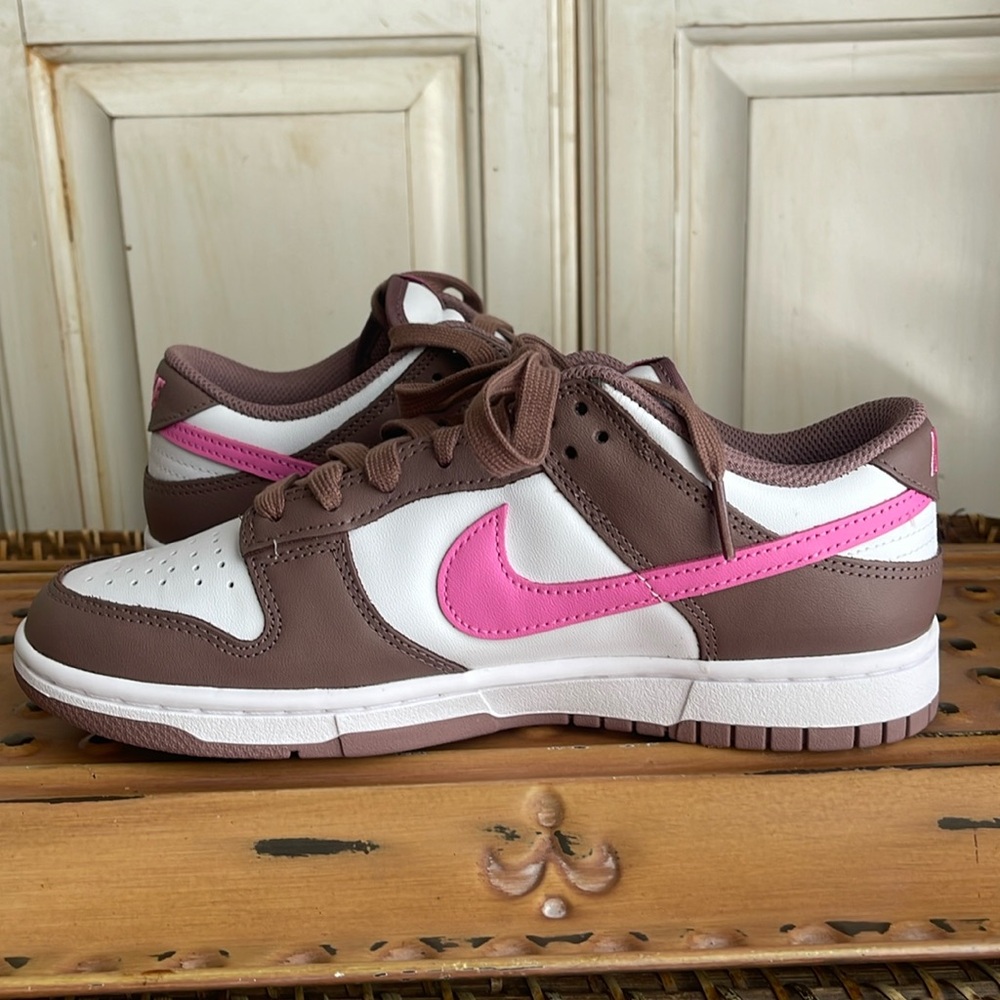 New Nike Dunk Low Smokey Mauve Playful Pink Shoes FZ3611 208 Women's Size 8.5